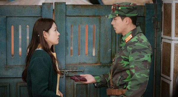 韩剧《爱的迫降》第6集在哪里可以看？