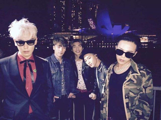 曝BIGBANG将以四人形式参加4月在美国举行的音乐节！