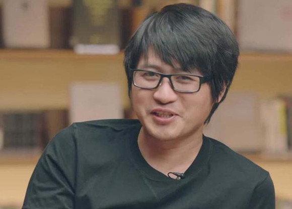 沈腾评论韩寒没人接机：这就是大家常说的过气了！