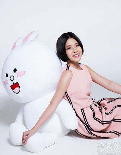 谢依霖最近啥状况!二胎之后身材走样?
