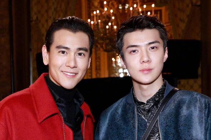 彭于晏吴世勋同框 中韩两大帅哥同框太养眼颜狗的天堂