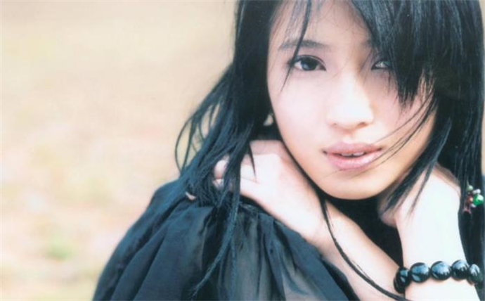 戴佩妮现状如何 戴佩妮嫁人了吗现在在做什么