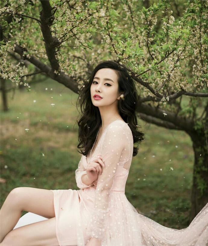 李纯王鸥怎么那么相似 揭秘两人私下是什么关系