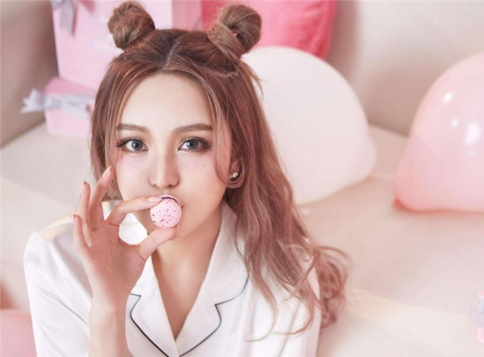 罗志祥周扬青怎么在一起得 周扬青家境如何是白富美吗