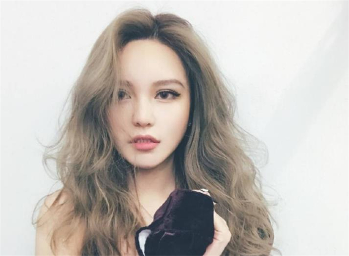 罗志祥周扬青怎么在一起得 周扬青家境如何是白富美吗