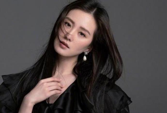 刘诗诗谈当妈感受 身份转变成妈妈坦言想多陪孩子