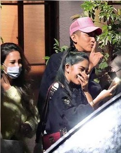 柯震东无视疫情夜店开趴 众人齐聚未戴口罩