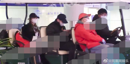 彭昱畅张婧仪同返公寓一夜未出 疑似恋情曝光