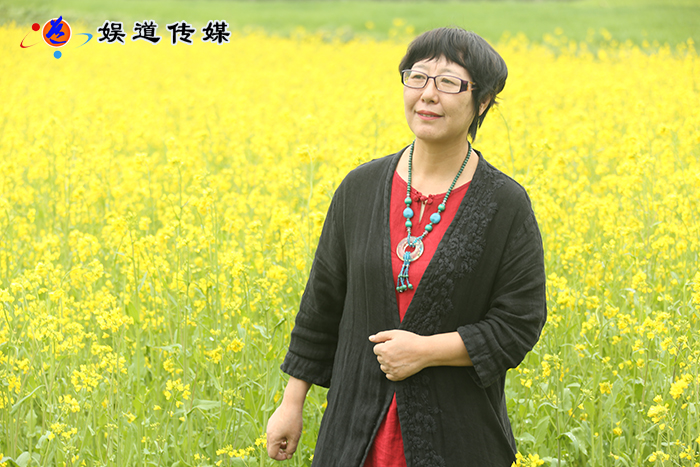 娱道文化传媒母亲节征文作品精选|著名女诗人献给母亲的诗