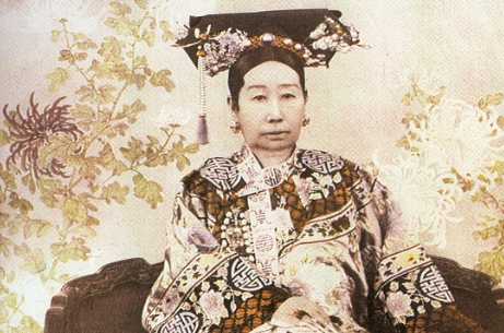 一介女流慈禧是怎么进入皇宫的，并且掌控清朝47年？