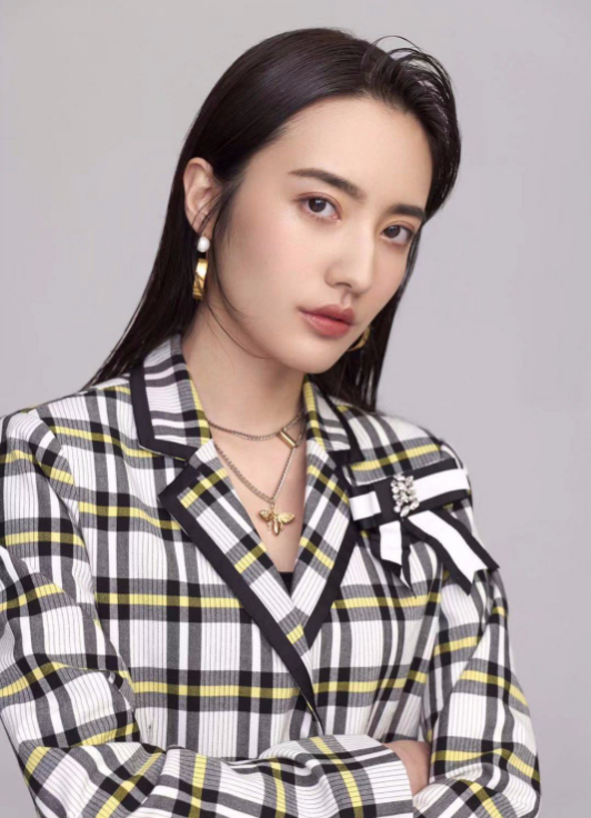 王美琪照片