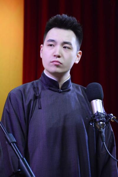王九龙照片