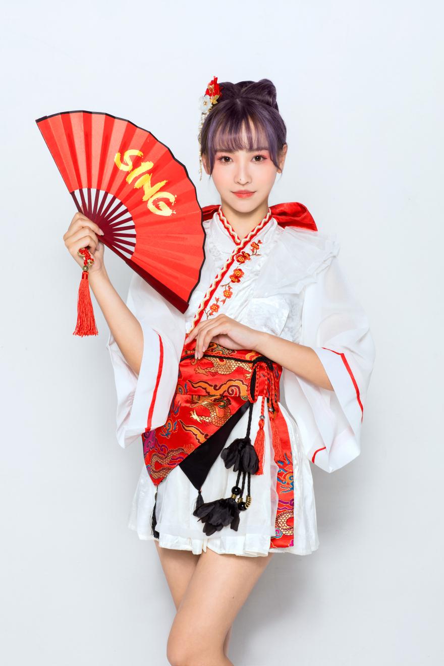 蒋申照片