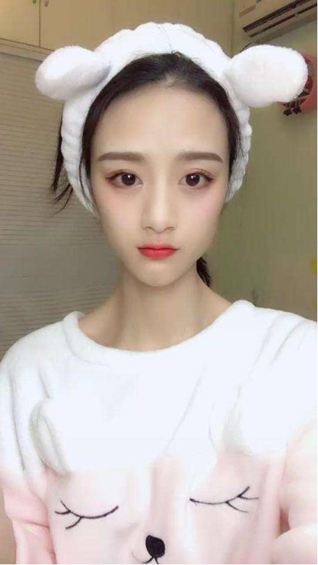 小雨ya照片