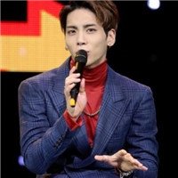 SHINee金钟铉所有歌曲作品 金钟铉为什么叫洁儿