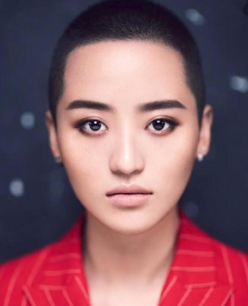 蒋一侨照片