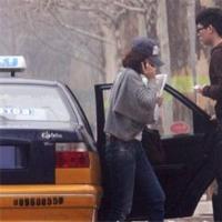 闫妮与男友分手怎么回事 闫妮结过婚吗