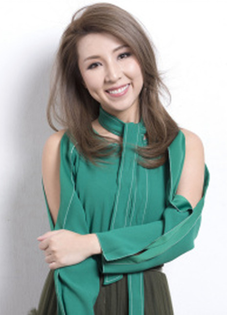 谭嘉仪照片
