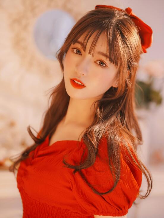 李佳洁照片