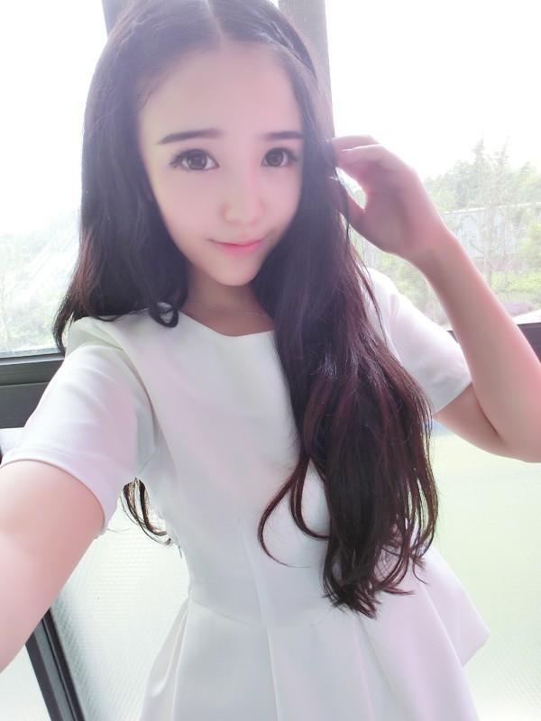 赵丽娇照片