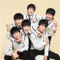 易安音乐社成员资料介绍 易安音乐社和tf家族什么关系