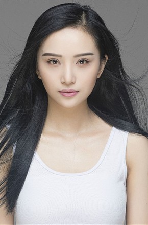 李雨奚