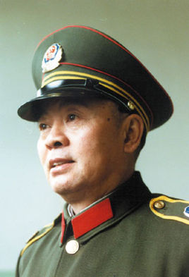 黄英夫