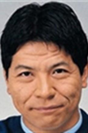 松尾伴内