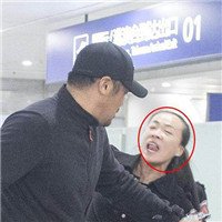 女粉丝攻击王力宏是怎么回事 女粉丝是谁 为什么攻击王力宏