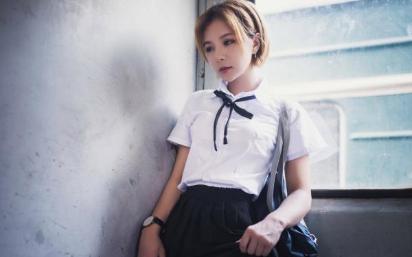 余周周谢辞乔玥小说名字 余周周谢辞乔玥全文免费阅读