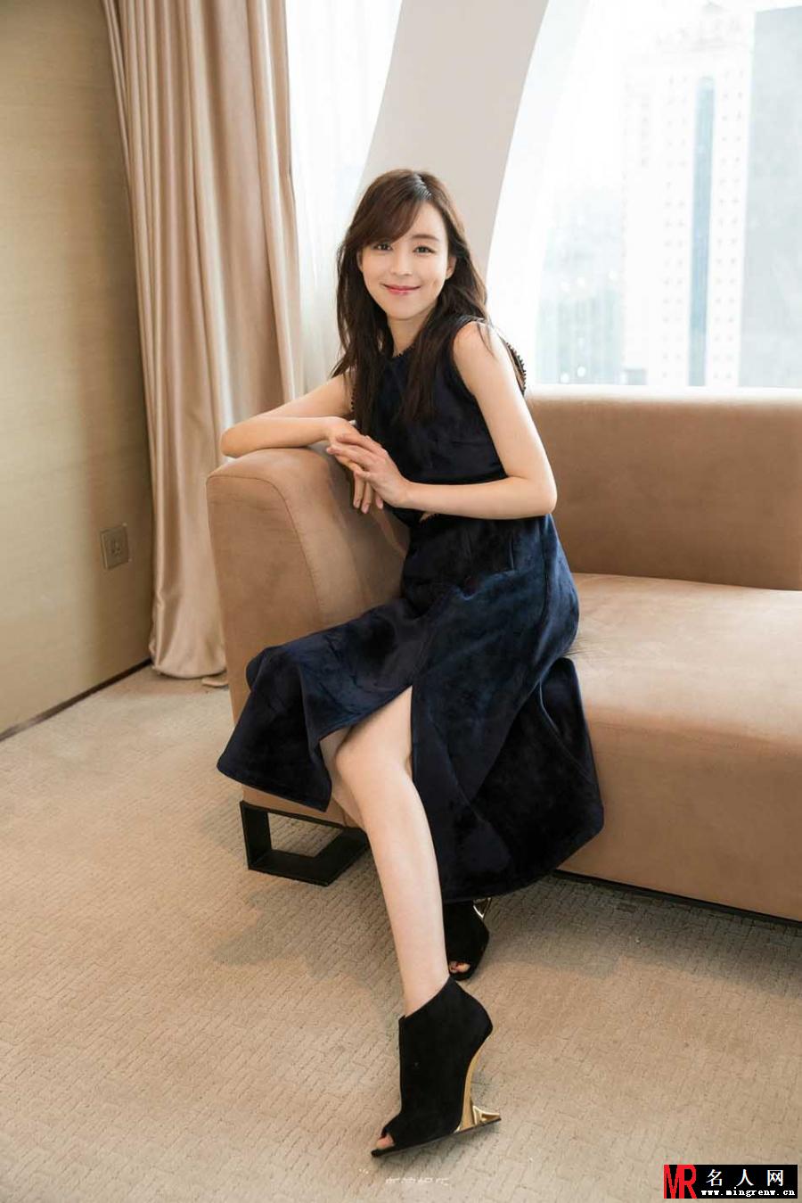 张静初最新写真 低调奢华尽显好气质(1)