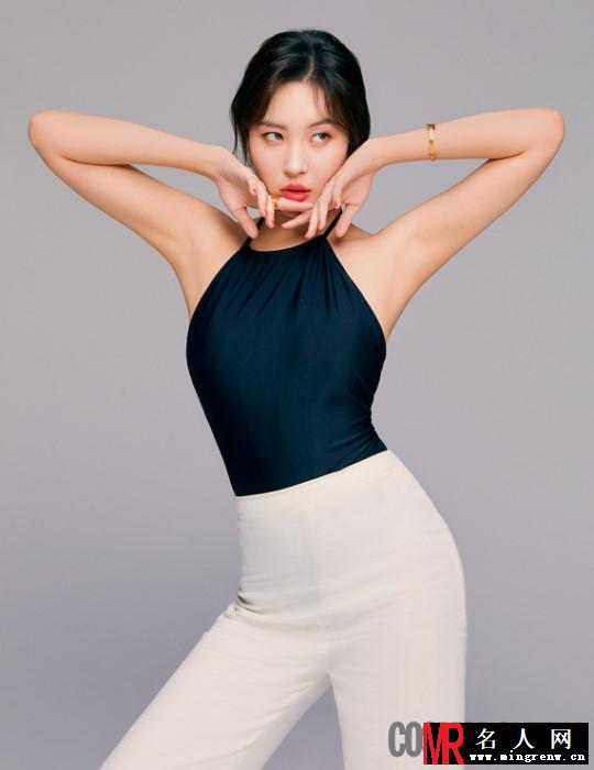 宣美登杂志拍美妆写真 红唇魅惑秀迷人曲线(1)