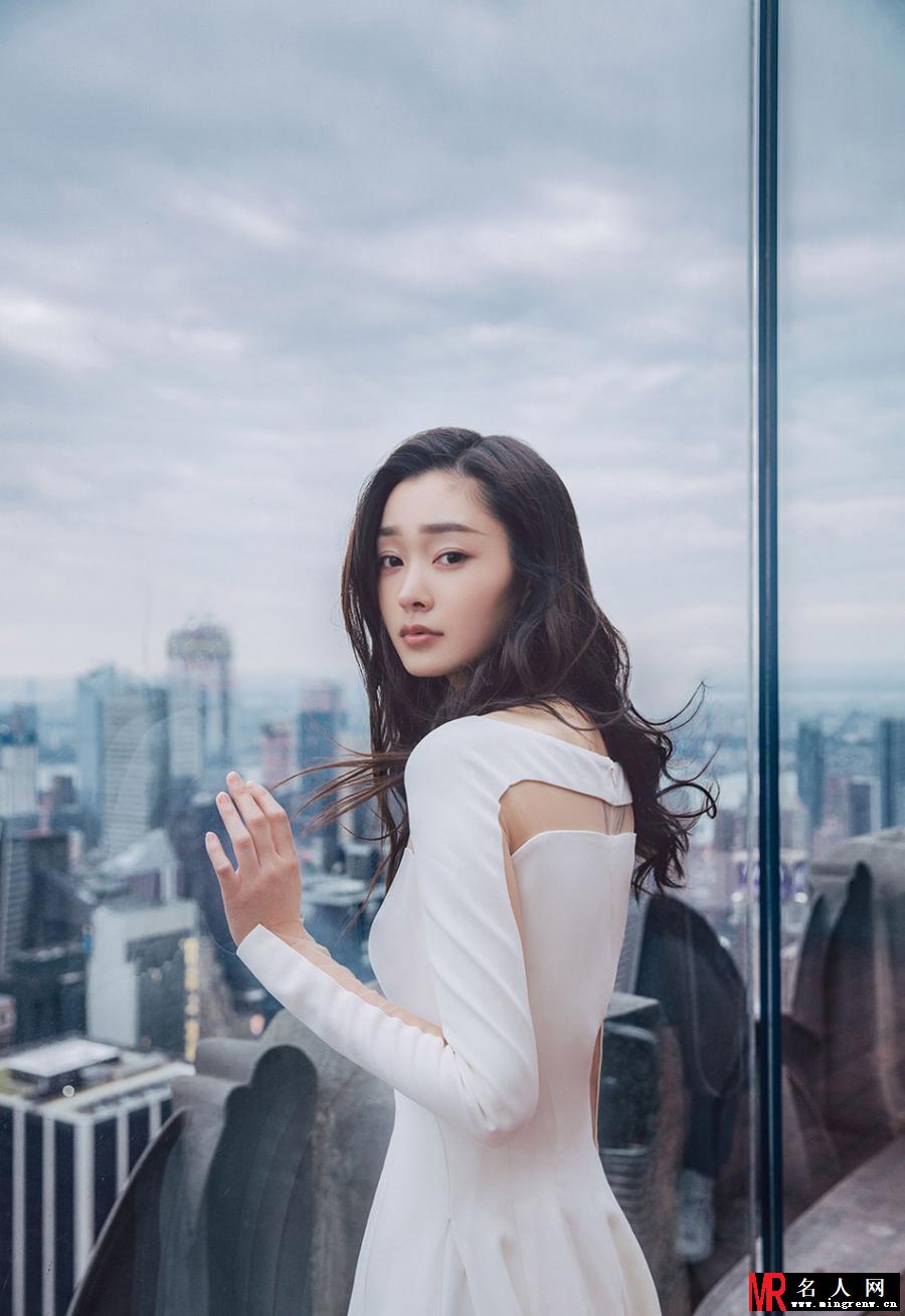 宋轶纽约大片曝光 自如随性的状态尽显独特魅力(1)