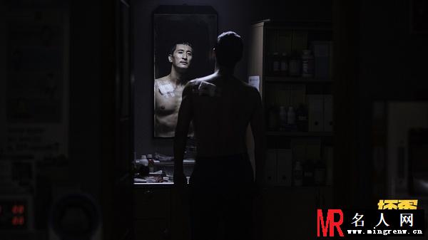 坏蛋必须死이상익Lee剧照(1)