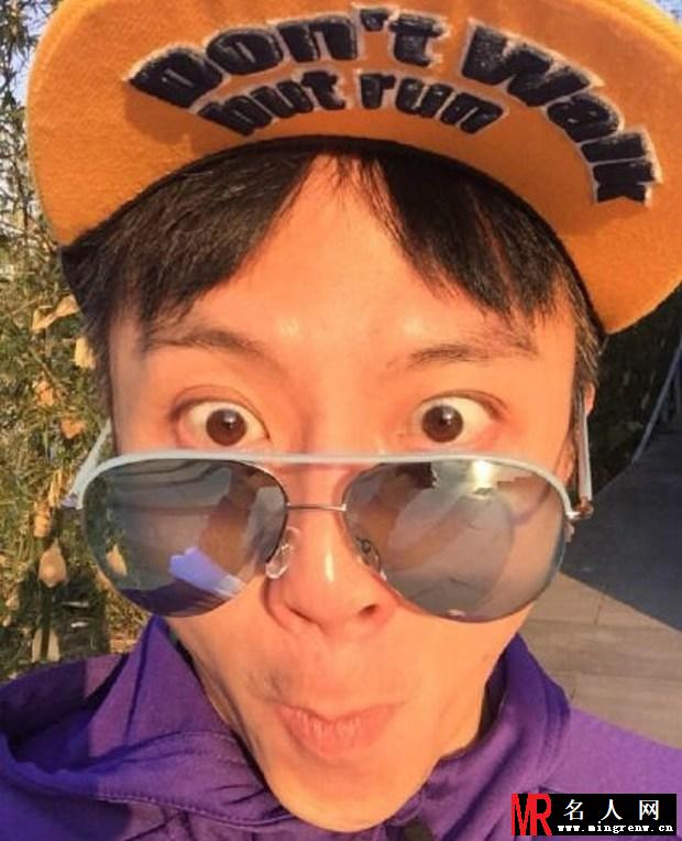 邓超报考中戏时视频曝光 脸颊肉嘟嘟如今大变样(1)