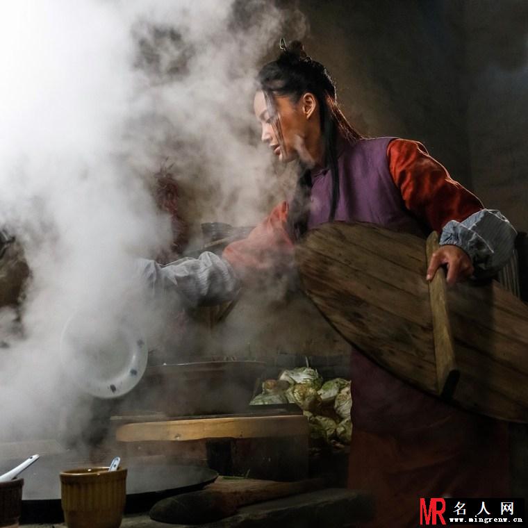大河儿女新剧照 张歆艺一秒变村姑(1)