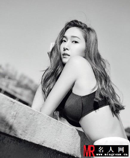 Jessica性感熟女写真 优雅迷人自称不再是少女(1)