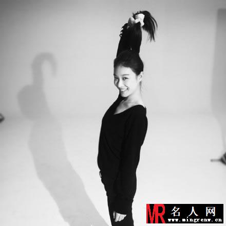倪妮2015元宵节搞怪祝福 俏皮可爱粉丝大赞(1)