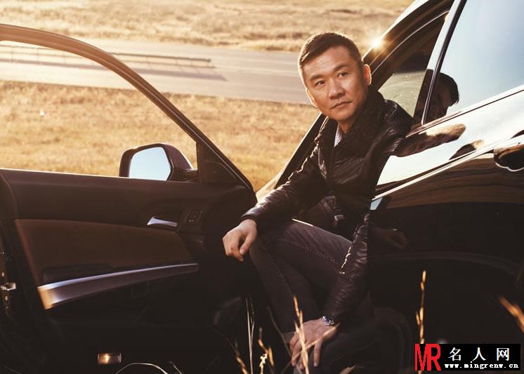 黄志忠随性写真曝光 熟男魅力无法阻挡(1)