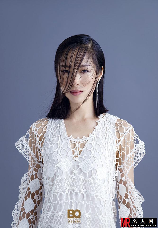 江一燕最新写真 另类气场诠释个性文艺女(1)