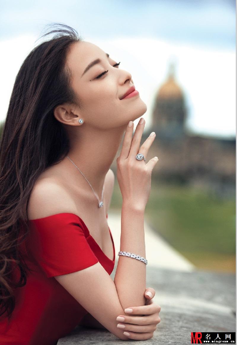 倪妮珠宝大片锁骨迷人 笑容明媚时尚典雅(1)