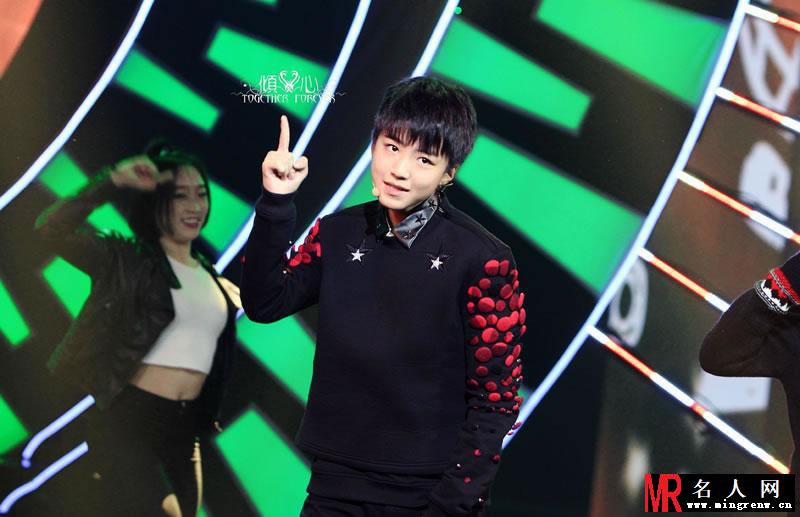 TFBOYS《爱奇艺之夜》现场 王俊凯特辑(1)