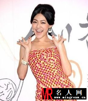 综艺天后小S发型盘点 风情俏佳人(1)