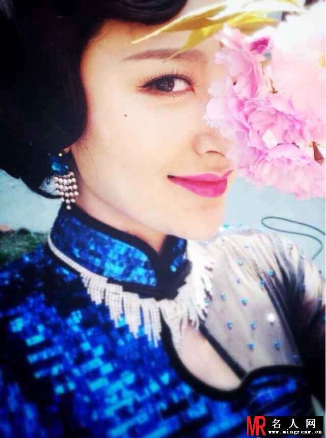 锋刃李萌萌最新剧照(1)