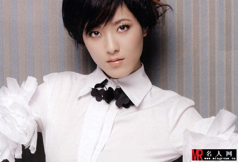 中央戏剧学院美女如云 萝莉御姐齐聚看瞎眼(1)