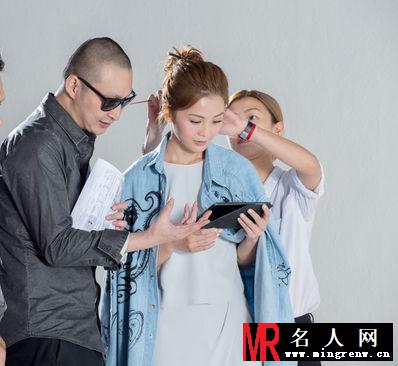 阿sa最新广告写真 素雅出镜展笑颜(1)