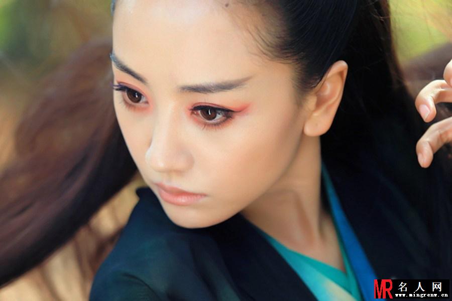 神雕侠侣首曝剧照 小龙女陈妍希仙衣飘飘(1)