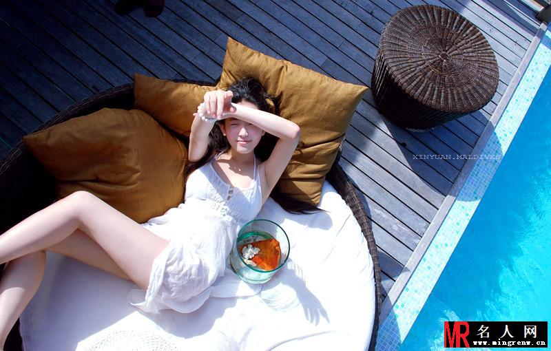 张辛苑《马尔代夫的假期》写真(1)
