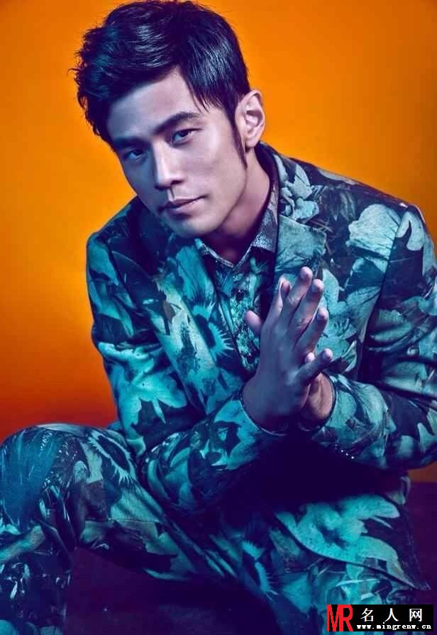 201307周杰伦李心艾《都会佳人》封面写真 天台范特西(1)