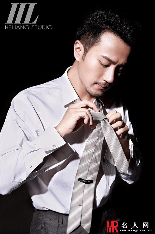 刘恺威时尚杂志写真 演绎绅士魅力(1)